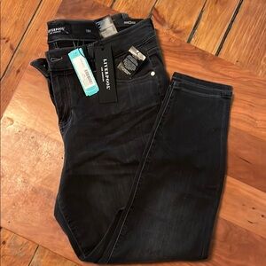 Liverpool NWT Black Slim Straight Jeans with Quality Denim